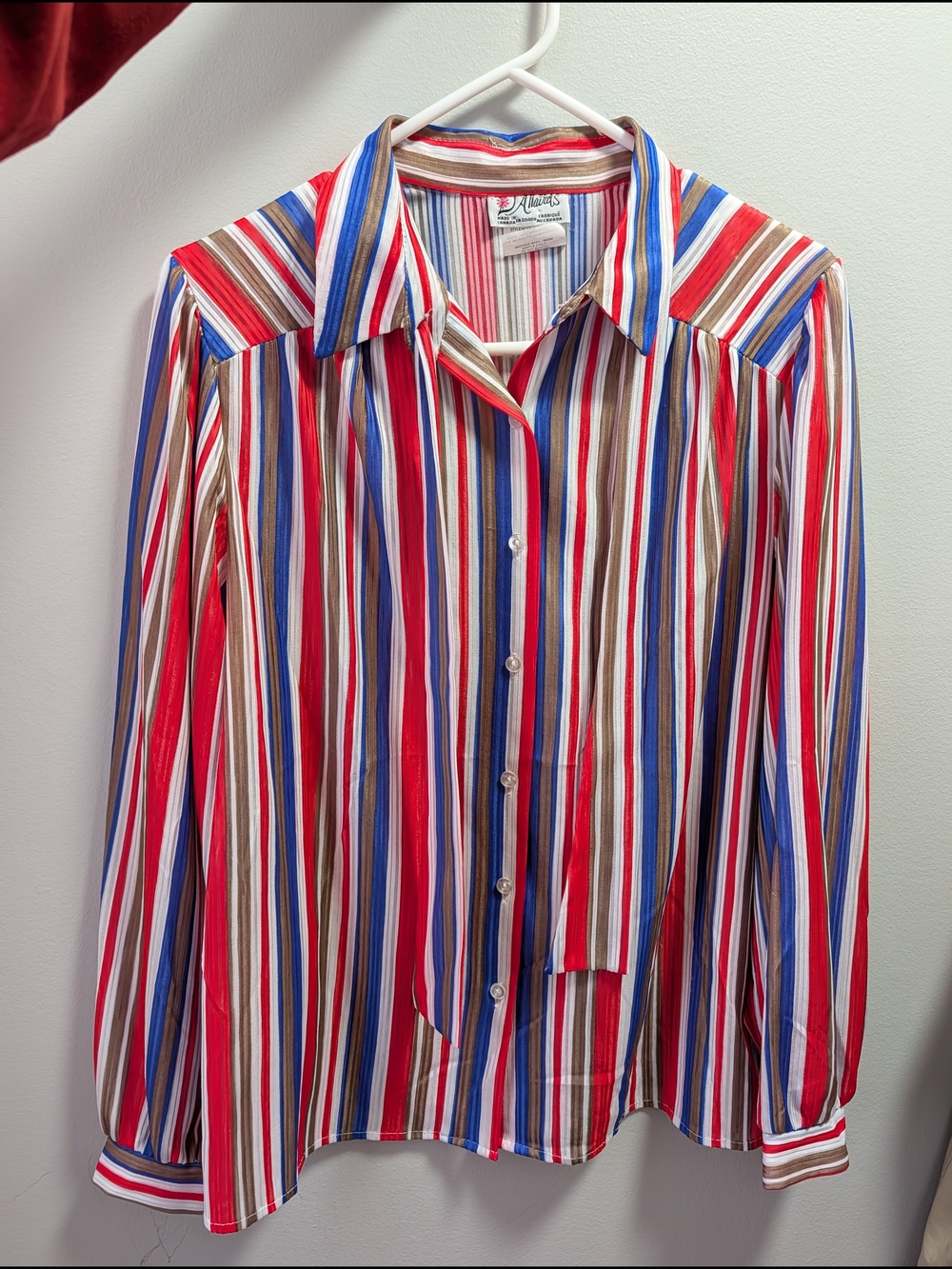 Vtg D'allairds Button Up Blouse